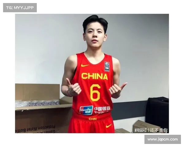 杨舒予外线表现突出三分投射显著进步成女篮新火力点 杨舒予外线表现突出三分投射显著进步成女篮新火力点